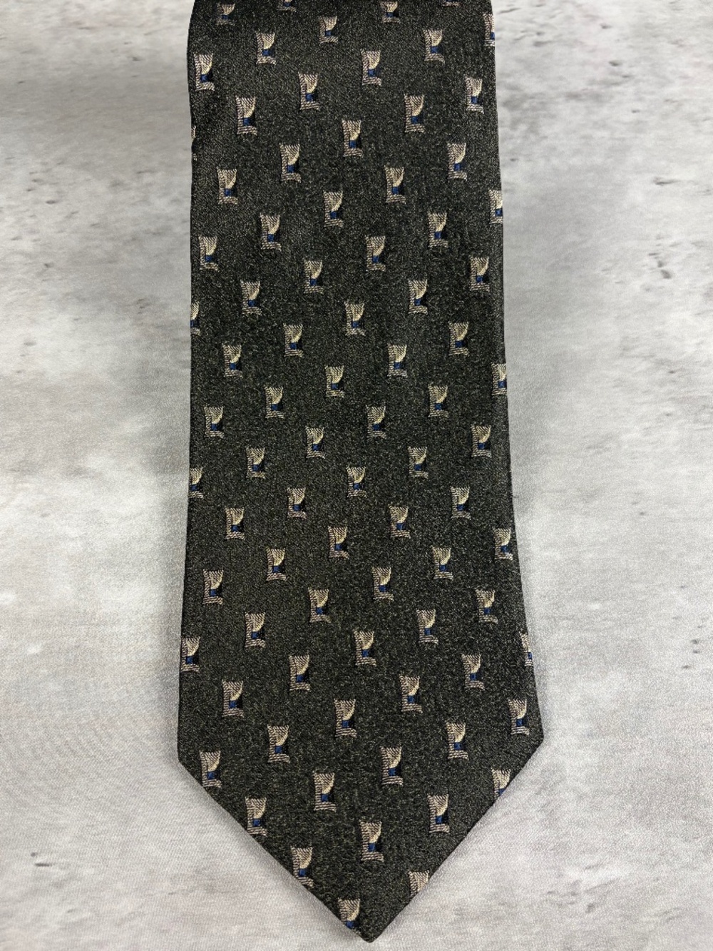 VTG 90s Roundtree Yorke Silk Tie Olive Green Geometric Medallion Handmade USA